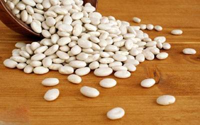 mehrgrains.photo.white beans